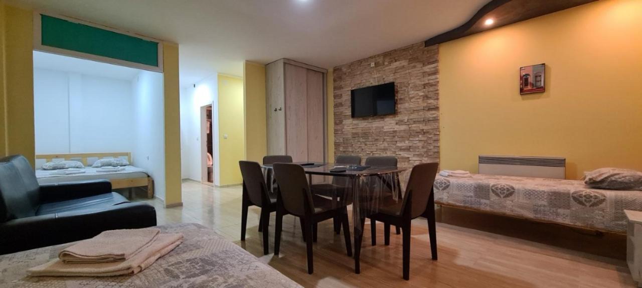 Ra Apartmani Vrdnik Room photo